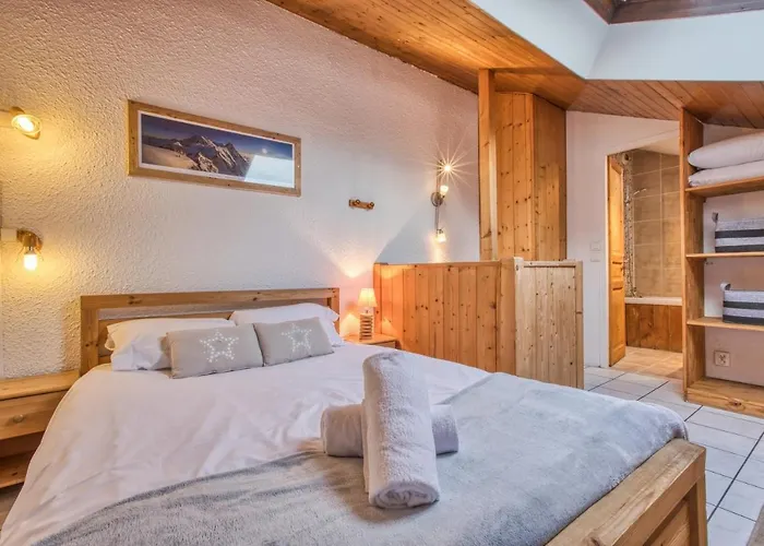 Petit Dru - Mezzanine With Mont Blanc * Chamonix